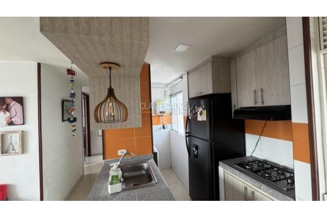 Apartamentos, Venta, La Alianza - $220.000.000
