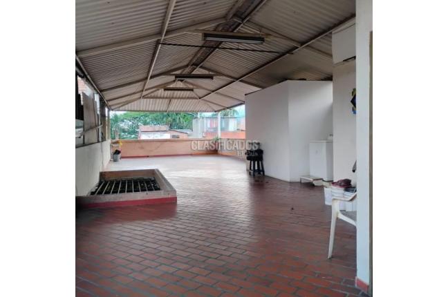 Casas, Venta, San Cayetano - $750.000.000