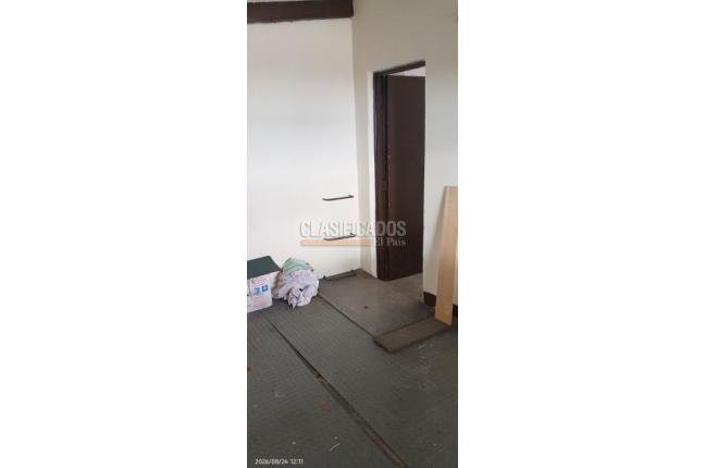 Locales y Bodegas, Alquiler, Aranjuez - $5.800.000