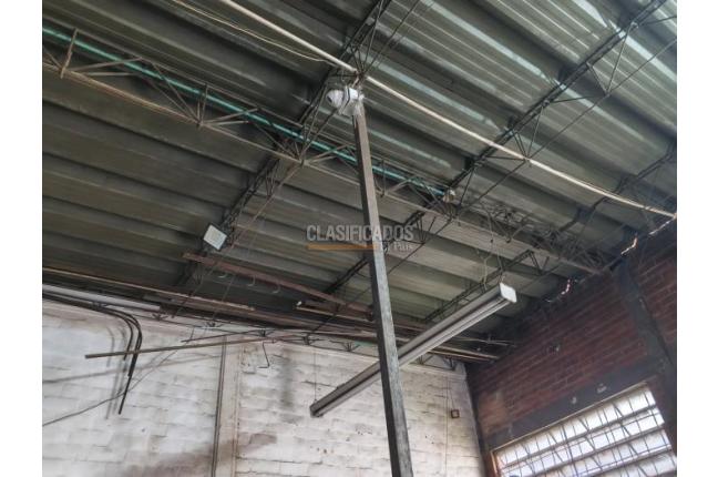 Locales y Bodegas, Venta, Manzanares - $550.000.000