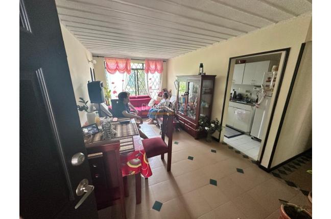 Apartamentos, Venta, Primero de Mayo - $290.000.000