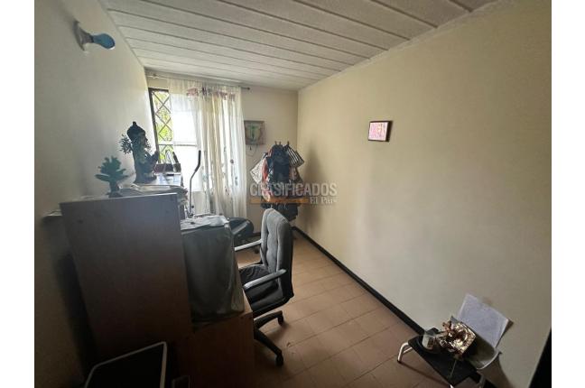 Apartamentos, Venta, Primero de Mayo - $290.000.000