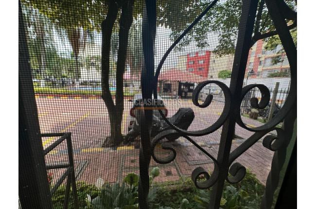 Apartamentos, Venta, Primero de Mayo - $290.000.000