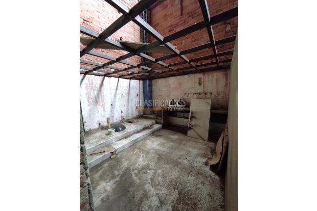 Locales y Bodegas, Alquiler en Santa Mónica Residencial