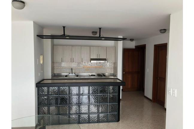 Apartamentos, Alquiler, Granada - $3.500.000