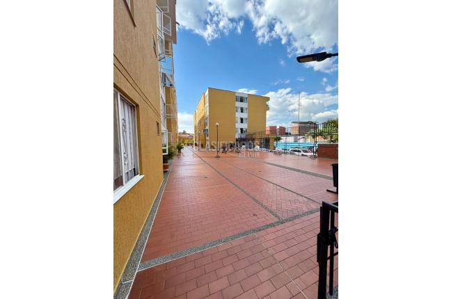 Apartamentos, Alquiler, Las Delicias - $1.250.000