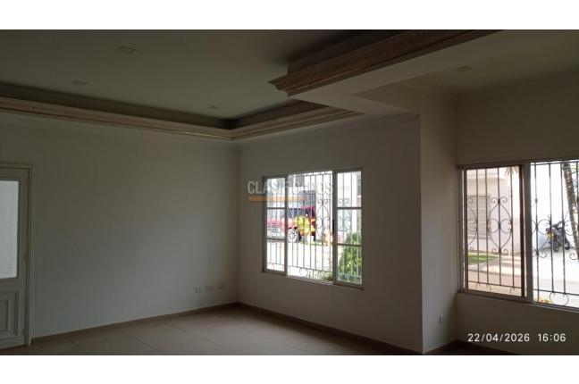 Casas, Venta en Paraíso de Ciudad Jardín