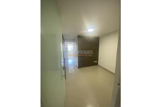 Oficinas y Consultorios, Alquiler en Santa Mónica Residencial