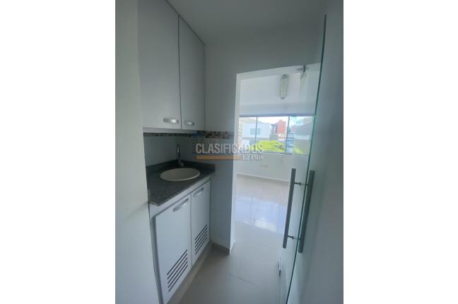 Oficinas y Consultorios, Alquiler, Santa Mónica Residencial - $1.800.000