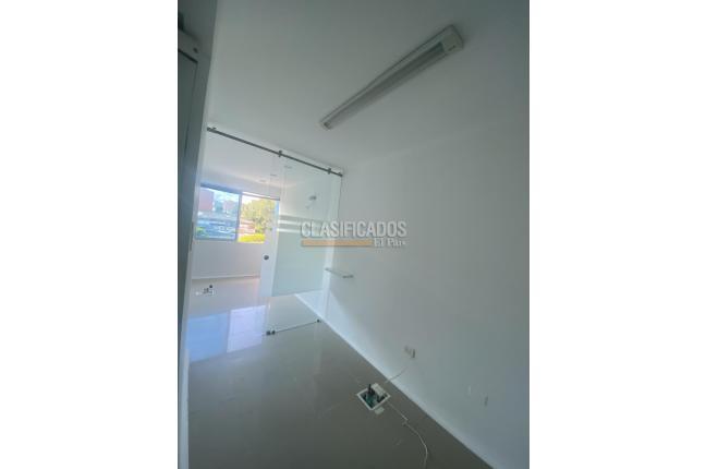 Oficinas y Consultorios, Alquiler, Santa Mónica Residencial - $1.800.000