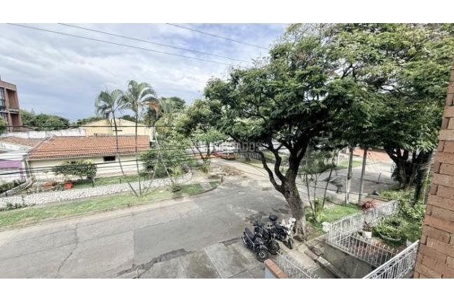 Apartamentos, Venta, La Flora - $400.000.000