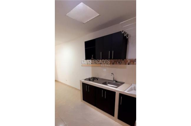 Apartaestudios, Alquiler en Valle del Lili