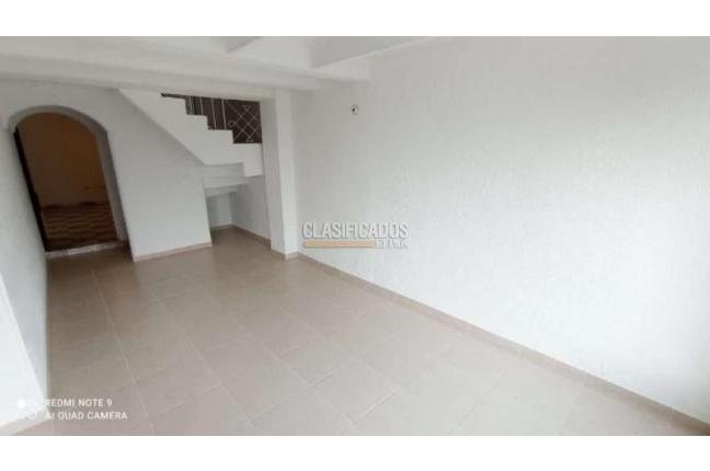Casas, Alquiler, Bogotá - $3.000.000