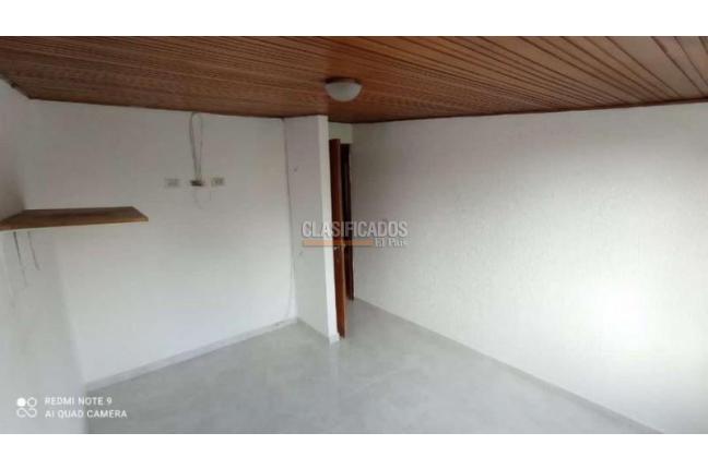 Casas, Alquiler, Bogotá - $3.000.000