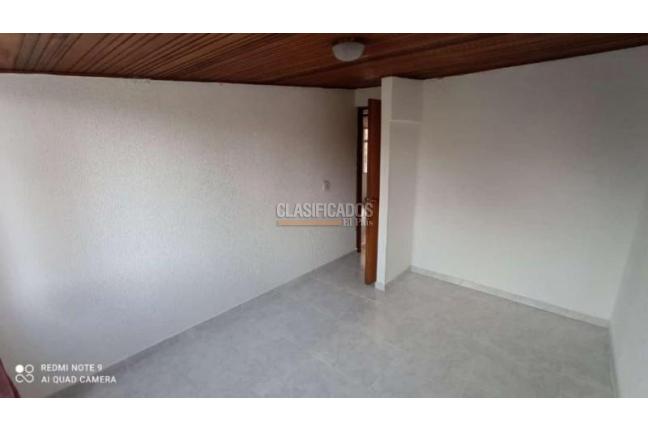Casas, Alquiler, Bogotá - $3.000.000