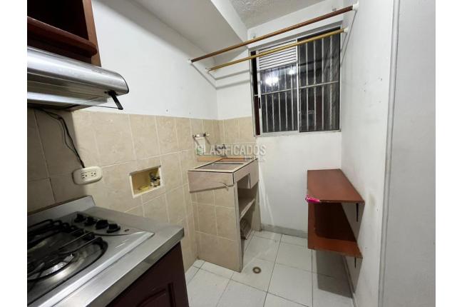 Apartamentos, Alquiler, Calicanto - $1.320.000