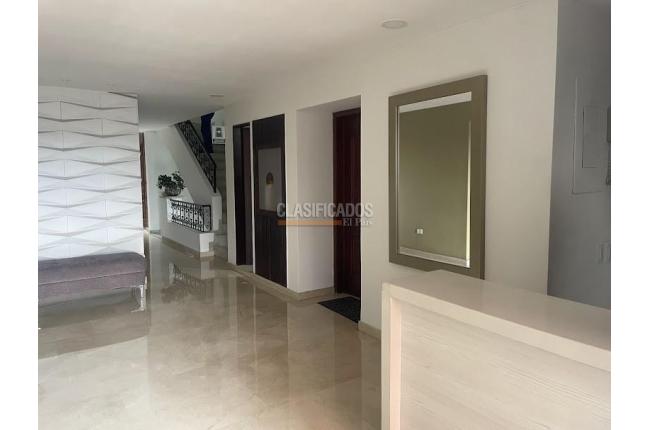 Apartamentos, Venta en Santa Mónica Residencial