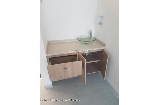 Oficinas y Consultorios, Venta, Cajica - $320.000.000