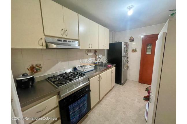 Apartamentos, Venta, Bogotá - $490.000.000