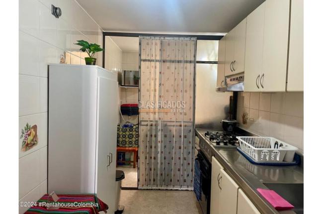 Apartamentos, Venta, Bogotá - $490.000.000