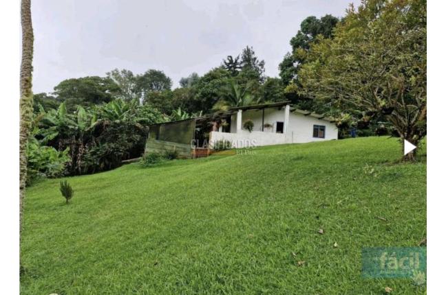 Fincas y Casas Campestres, Venta en Yumbo