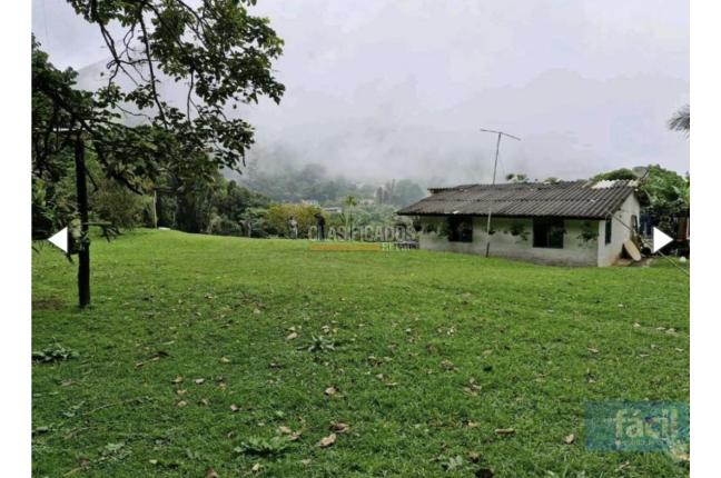 Fincas y Casas Campestres, Venta en Yumbo