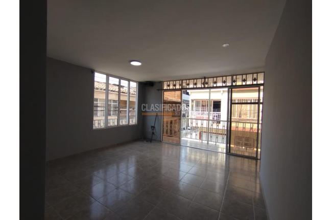 Apartamentos, Alquiler, San Luisito - $950.000