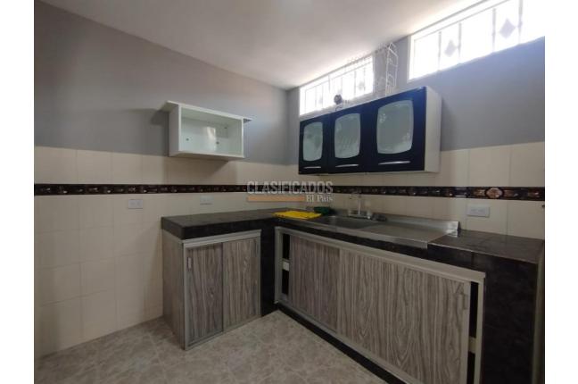 Apartamentos, Alquiler, San Luisito - $950.000