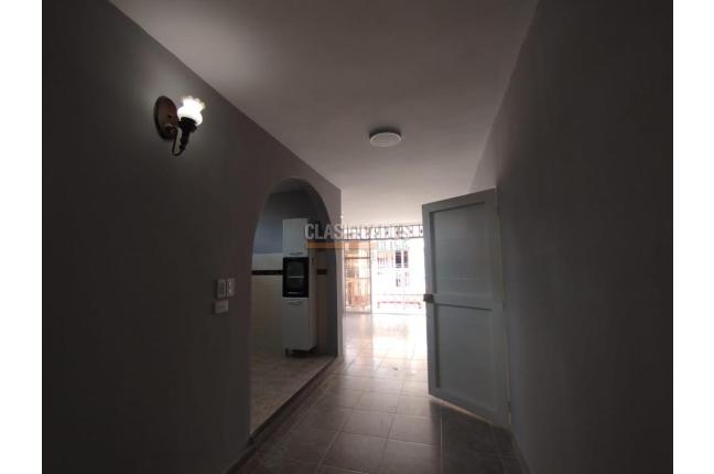 Apartamentos, Alquiler, San Luisito - $950.000