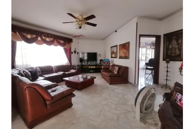 Casas, Alquiler en Pance