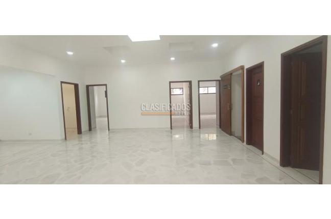 Casas, Alquiler en Ciudad Jardín