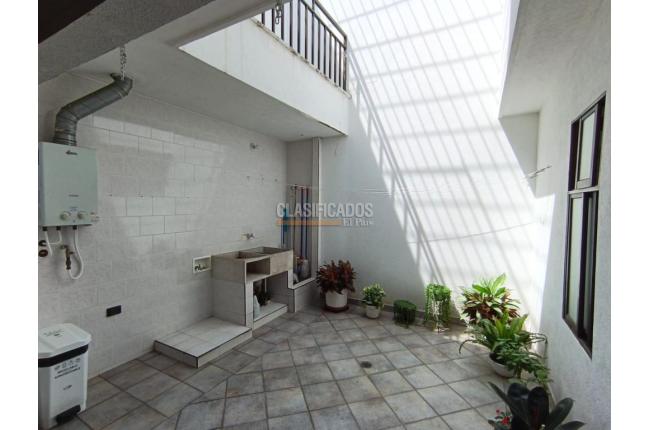 Casas, Alquiler, Ciudad Jardín - $8.000.000