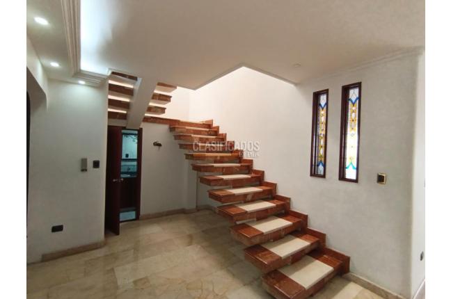 Casas, Alquiler, Ciudad Jardín - $8.000.000
