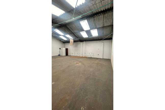 Locales y Bodegas, Alquiler, Bogotá - $5.355.000