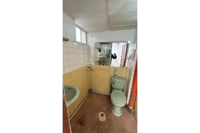 Locales y Bodegas, Alquiler, Bogotá - $5.355.000
