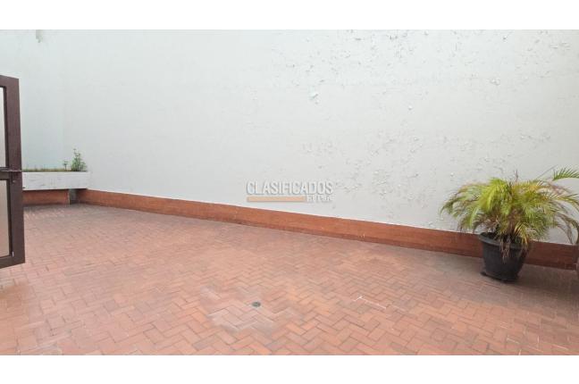 Apartamentos, Alquiler, Versalles - $1.900.000