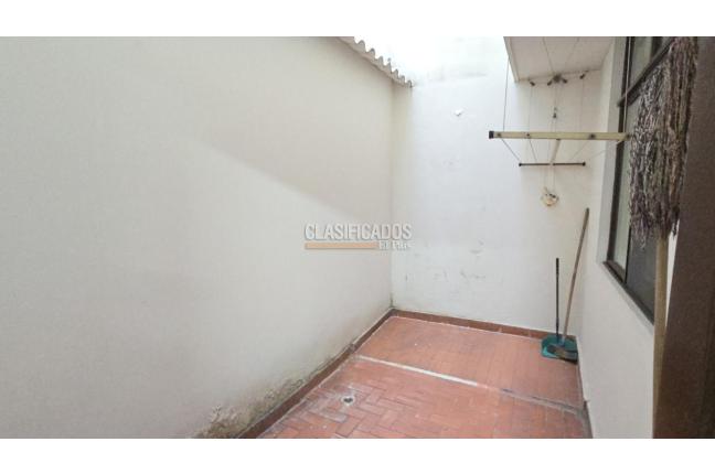 Apartamentos, Alquiler, Versalles - $1.900.000