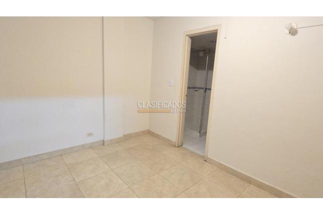 Apartamentos, Alquiler, Versalles - $1.900.000