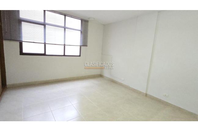 Apartamentos, Alquiler, Versalles - $1.900.000