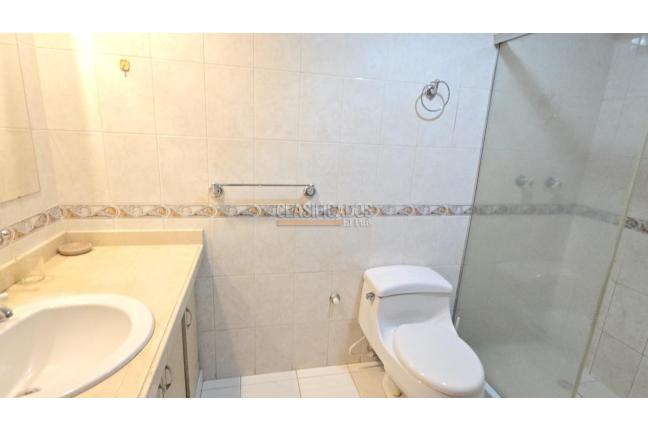 Apartamentos, Alquiler, Versalles - $1.900.000