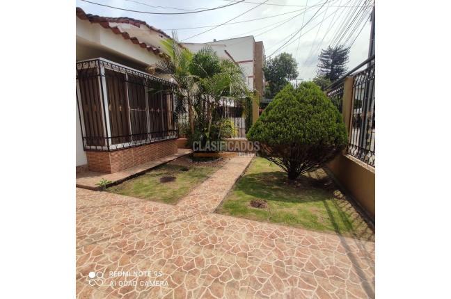 Casas, Venta en Las Quintas de Don Simón