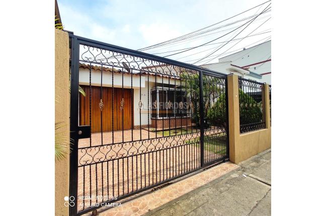 Casas, Venta, Las Quintas de Don Simón - $580.000.000