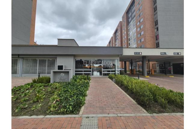 Apartamentos, Alquiler, Madrid - $1.200.000