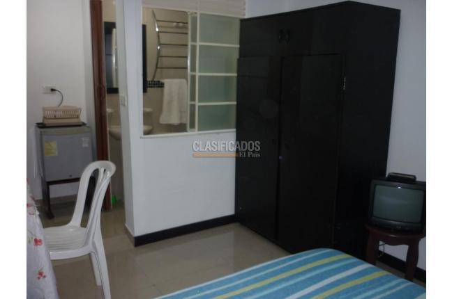Apartaestudios, Alquiler, Granada - $850.000
