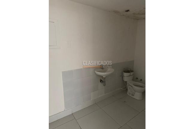 Locales y Bodegas, Alquiler, Barranquilla - $8.800.000