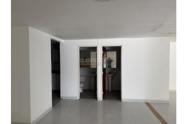 Locales y Bodegas, Alquiler, Barranquilla - $8.800.000