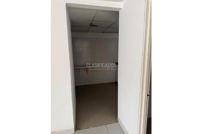 Locales y Bodegas, Alquiler, Barranquilla - $8.800.000