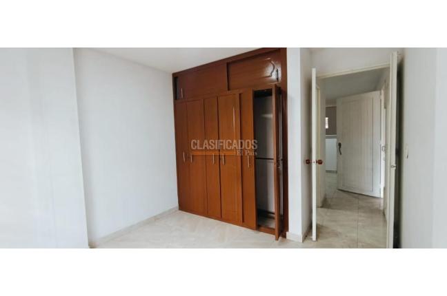 Apartamentos, Alquiler, Salomia - $900.000