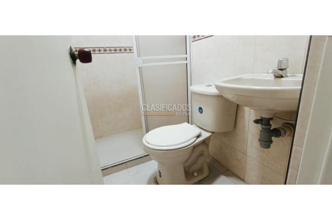 Apartamentos, Alquiler, Salomia - $900.000