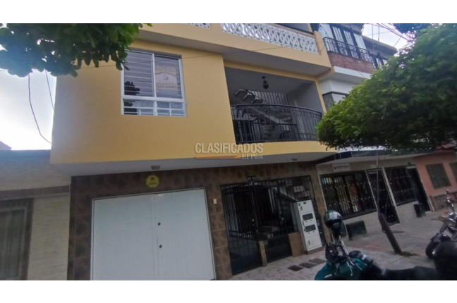 Apartamentos, Alquiler, Salomia - $900.000